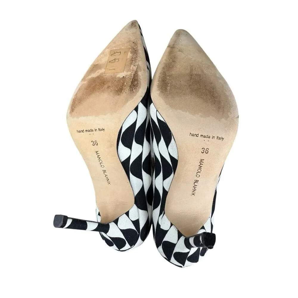 Manolo Blahnik BB 105 Black White Canvas Pointy Toe Pumps Size 36 EU 6 US